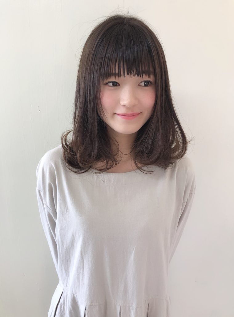 ふんわりミディアム 公式 Manon Hair Design 大分市の美容室はカラーとカットが上手いマノンヘアーデザインへ