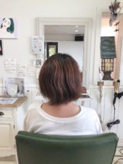 癖毛の方のストカールショートボブ ビフォーアフター 扱いやすさ抜群 公式 Manon Hair Design 大分市の美容室はカラーとカットが上手いマノンヘアーデザインへ